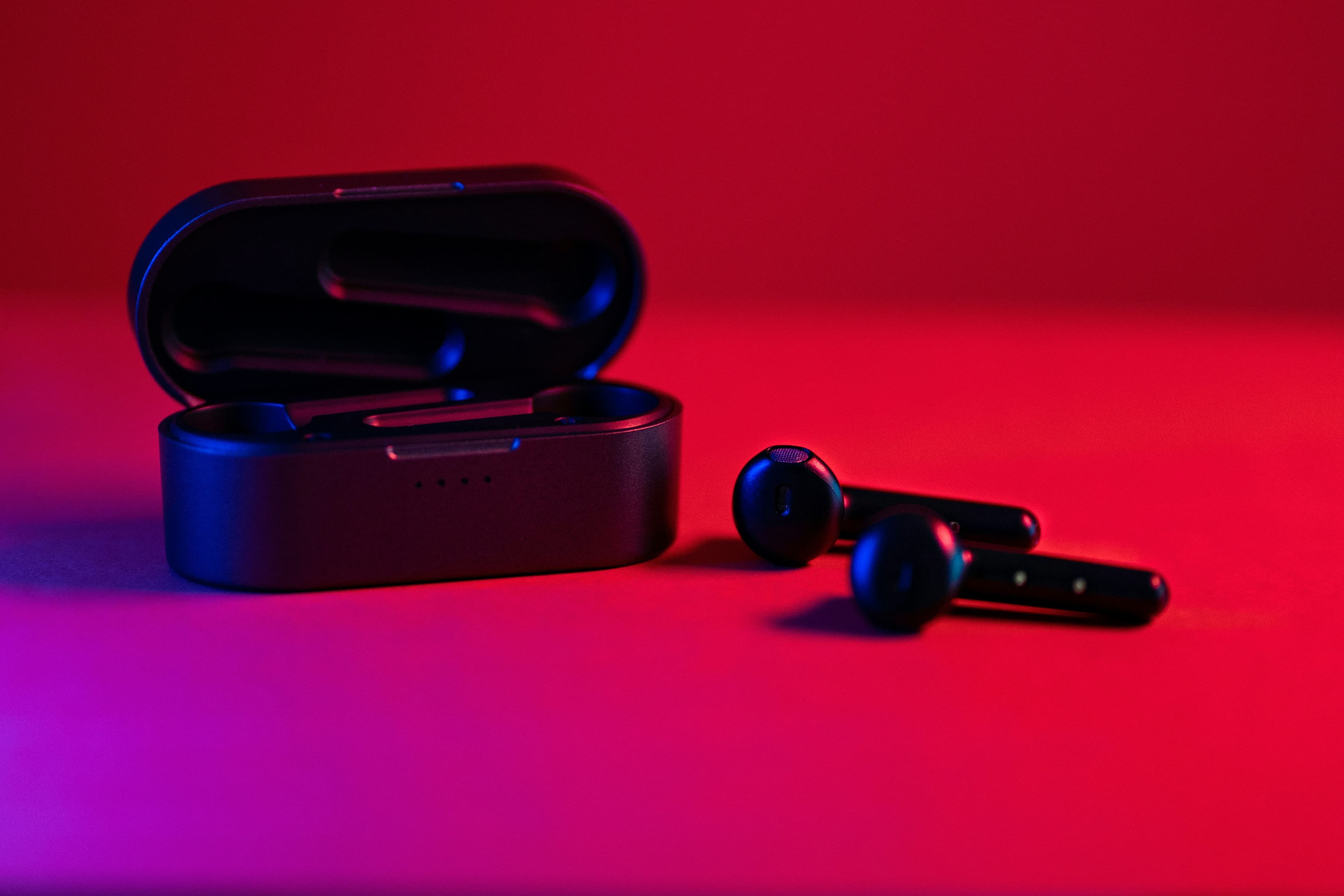 Best Wireless Earbuds Under $30 (2026 Guide) for Music, Gaming & Calls