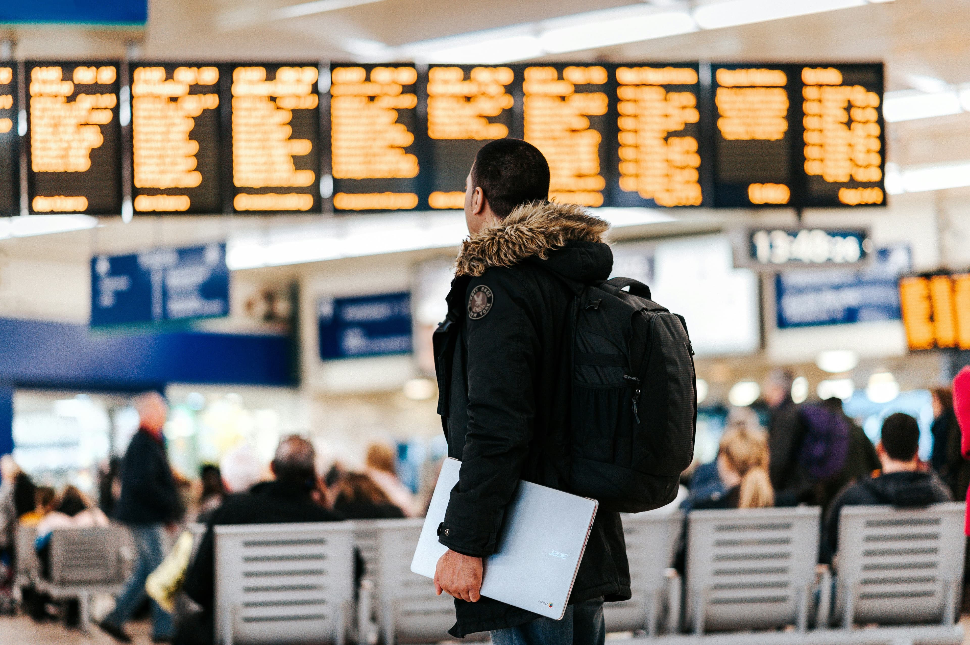 affordable full-time travel tips