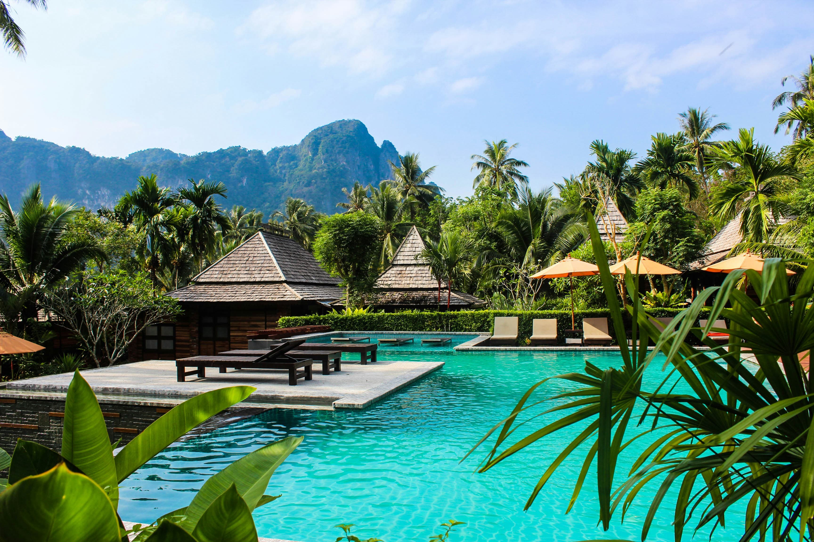 Luxury Resorts